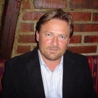Andre Voltersvik Email
