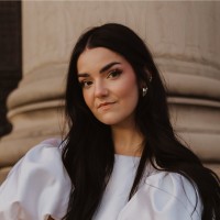 Ellee Schmitt Email & Phone Number