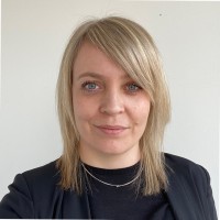 Aviaaja Høyer Email