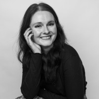 H2 Employee Rae Scott's profile photo