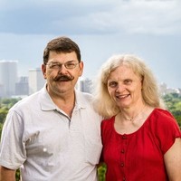 Everett Hunt Email & Phone Number