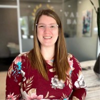 Valor Bank Employee Breanna Dang's profile photo