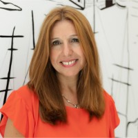 Omint Employee Daniela Mora Simoes's profile photo