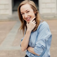 Amanda Akin Email & Phone Number