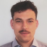 Lukas Grunwald Email