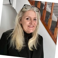Macclesfield College of Further Education Employee Lesley Billingsley's profile photo