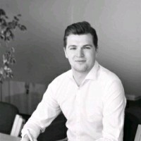 Azzurri Group Employee Harry Read's profile photo