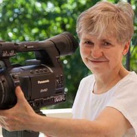 Digital Elf Studios Employee Bev Standish's profile photo