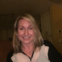 Deployment Technologies Inc. Employee Loretta Braun's profile photo