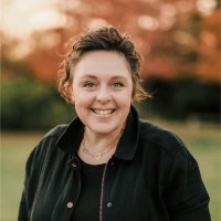 Thomas Interiors Employee Jennifer Locklear's profile photo