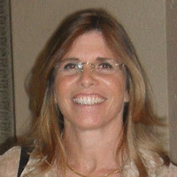 Kelly Williams Email & Phone Number