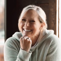 Stephanie Wiley Email & Phone Number