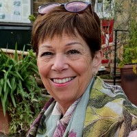 Lorraine Donoghue Email & Phone Number