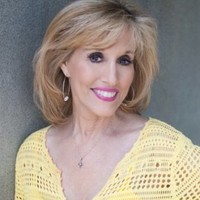 Design Interiors Employee Dee Meece's profile photo