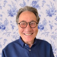 Alberto Traiger Email