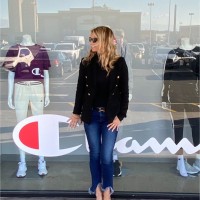 LAmy America Employee Phaedra Chernoff's profile photo
