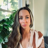 Alexandra Frank Email & Phone Number