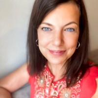 Amanda Putman Email & Phone Number