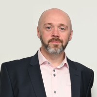 Gavin Dixon Email & Phone Number