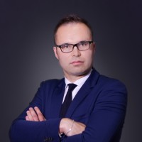 Łukasz Majewski Email