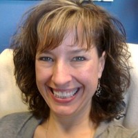 Gwynneth Bauer Email & Phone Number
