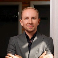 Dmitry Ustimchuk Email & Phone Number