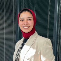 Mirna Ezzat Email
