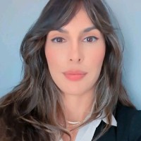Luciana Guselian Email