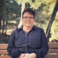 Elizabeth Kmetz Email