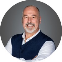 Hitachi Vantara Employee Octavian Tanase's profile photo