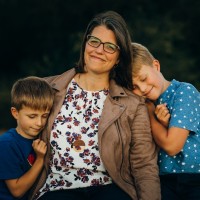 The Line Collective Employee Kim Lawrence's profile photo