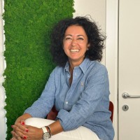 Ilaria Montecchi Email