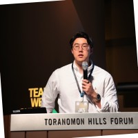 Daniel Hwang Email & Phone Number