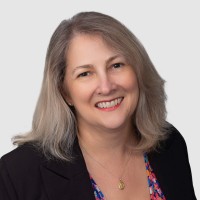 Source Employee Julianne McKnight's profile photo