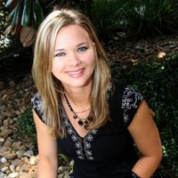 Summit Financial Group Employee Lauren Self's profile photo