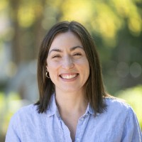 Elizabeth Kakach Email
