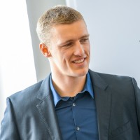 Thorsten Oly Email