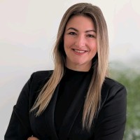 Sarah von der Weth Email