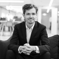 Diplomat Communications Employee Adam Nilsson's profile photo