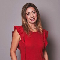 Roberta Silveira Email