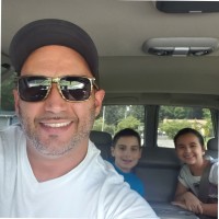 Charles Schwab Employee Jefferey Reyes's profile photo