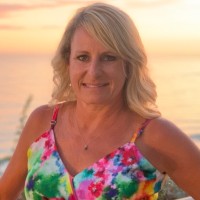 Lit Communities Employee Erin Leach's profile photo