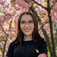 Viktoria Topolska Email