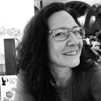 Simone Böck Email