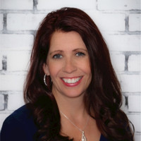 FreedomHomeWarranty Employee Elizabeth Thompson's profile photo