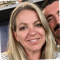 Katie Willis-Peña Email & Phone Number