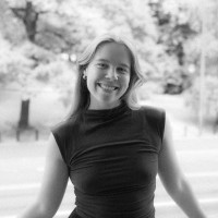 Alexandra Mieszkowska Email