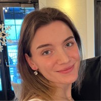 Bullfrog Group, LLC Employee Izabella Savich's profile photo