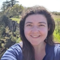 Zandra Vinegar Email & Phone Number