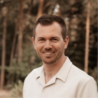 Timo de Vries Email